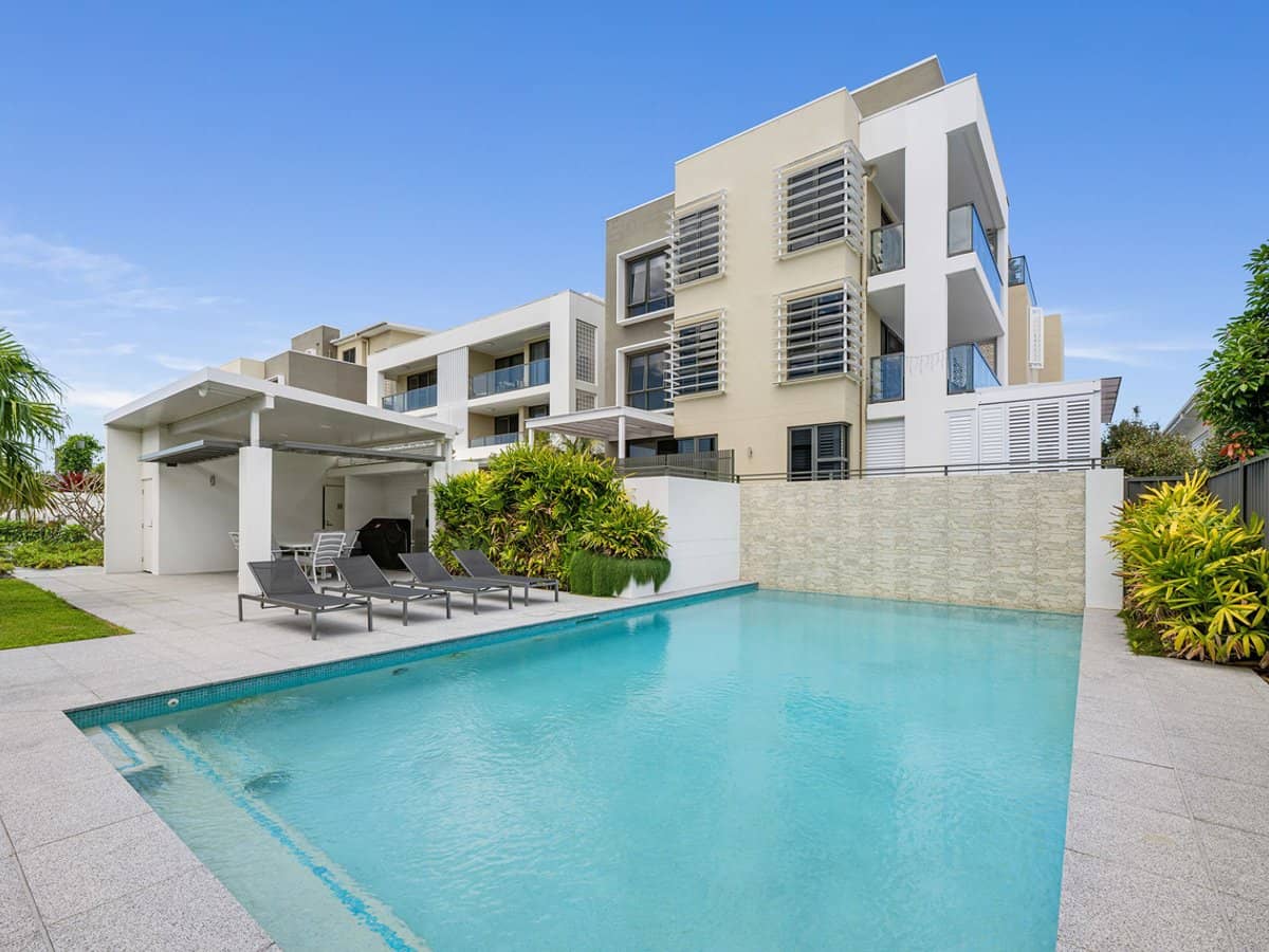 37 Sickle Avenue, Hope Island - Thumbnail 19