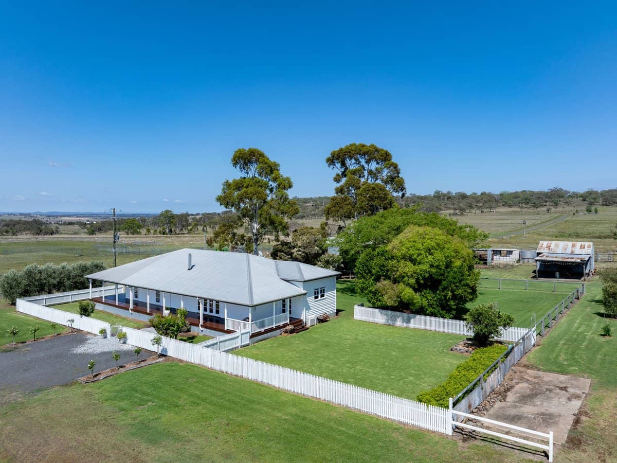 101 Clifford Road, Allora - Thumbnail 1