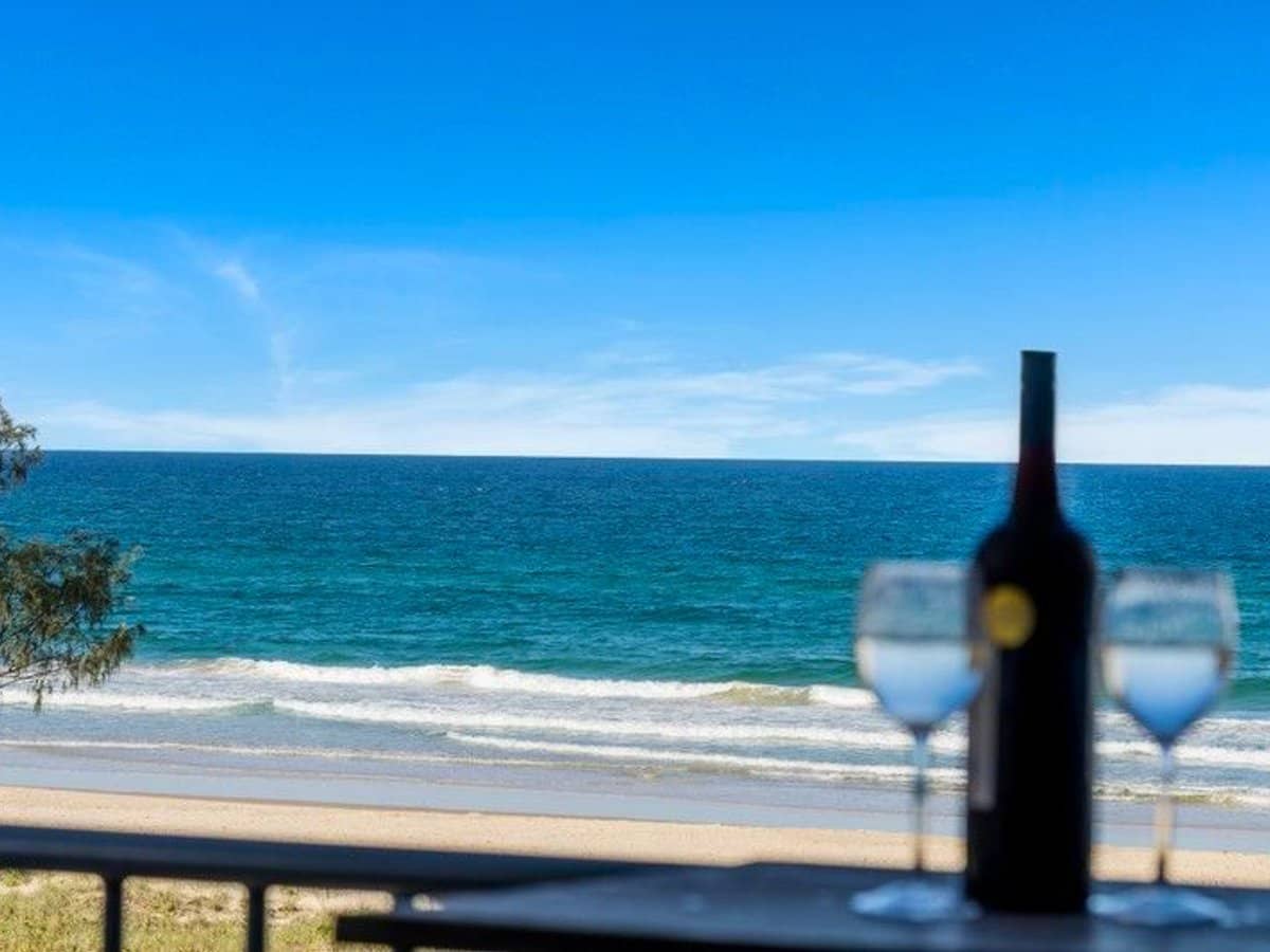 353 Golden Four Drive, TUGUN - Thumbnail 23