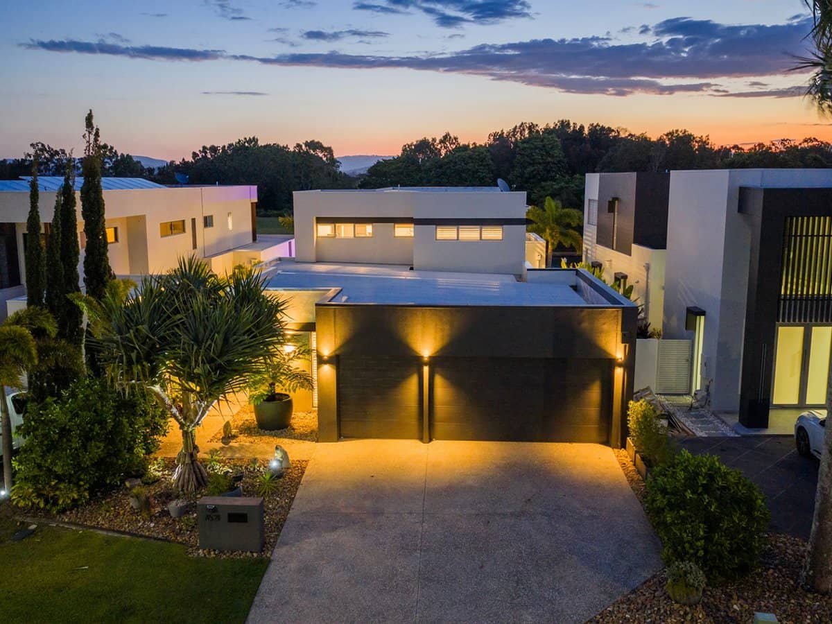 7621 Fairway Boulevard, Hope Island - Thumbnail 5