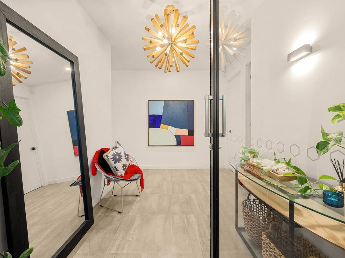 7621 Fairway Boulevard, Hope Island - Thumbnail 6