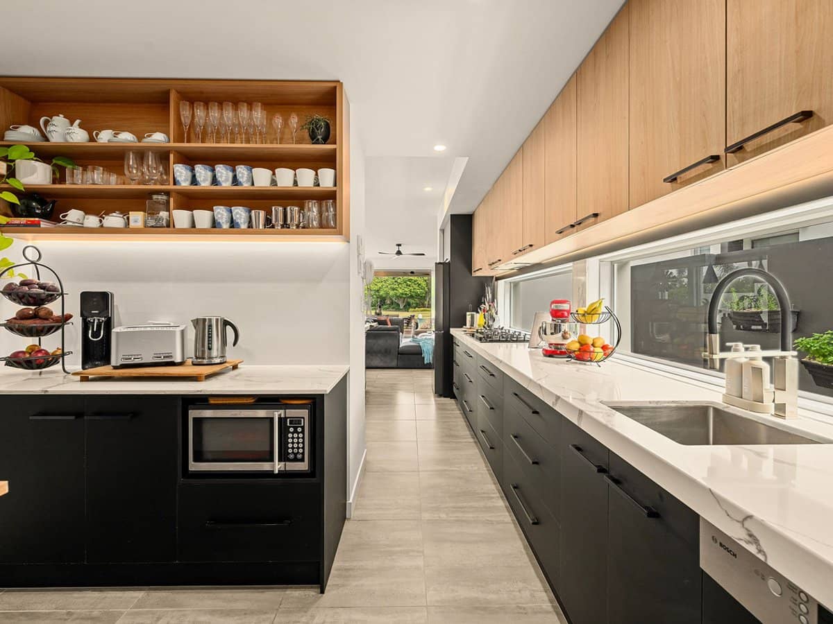 7621 Fairway Boulevard, Hope Island - Thumbnail 9