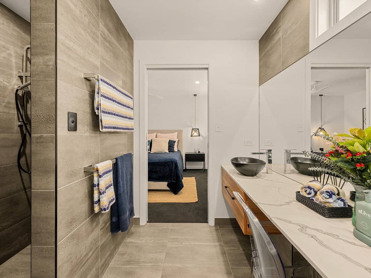 7621 Fairway Boulevard, Hope Island - Thumbnail 19