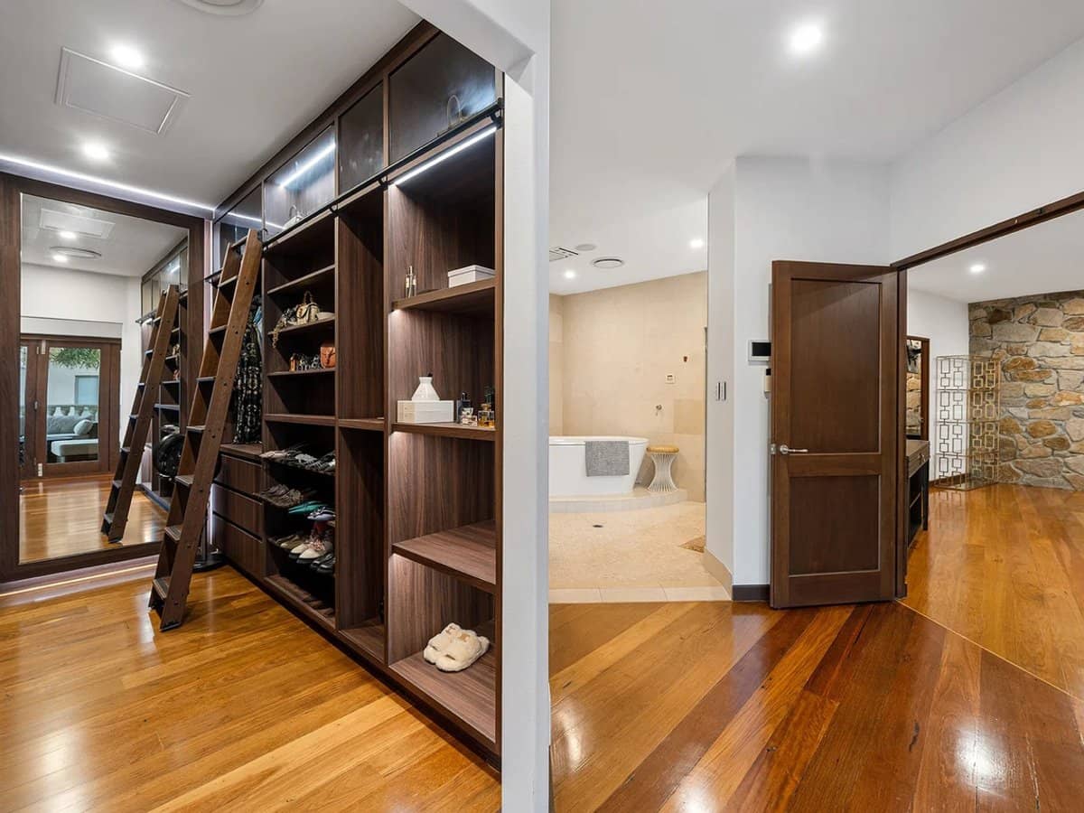 52 Royal Albert Crescent, Sovereign Islands - Thumbnail 16