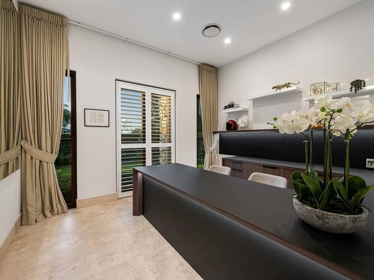 52 Royal Albert Crescent, Sovereign Islands - Thumbnail 25