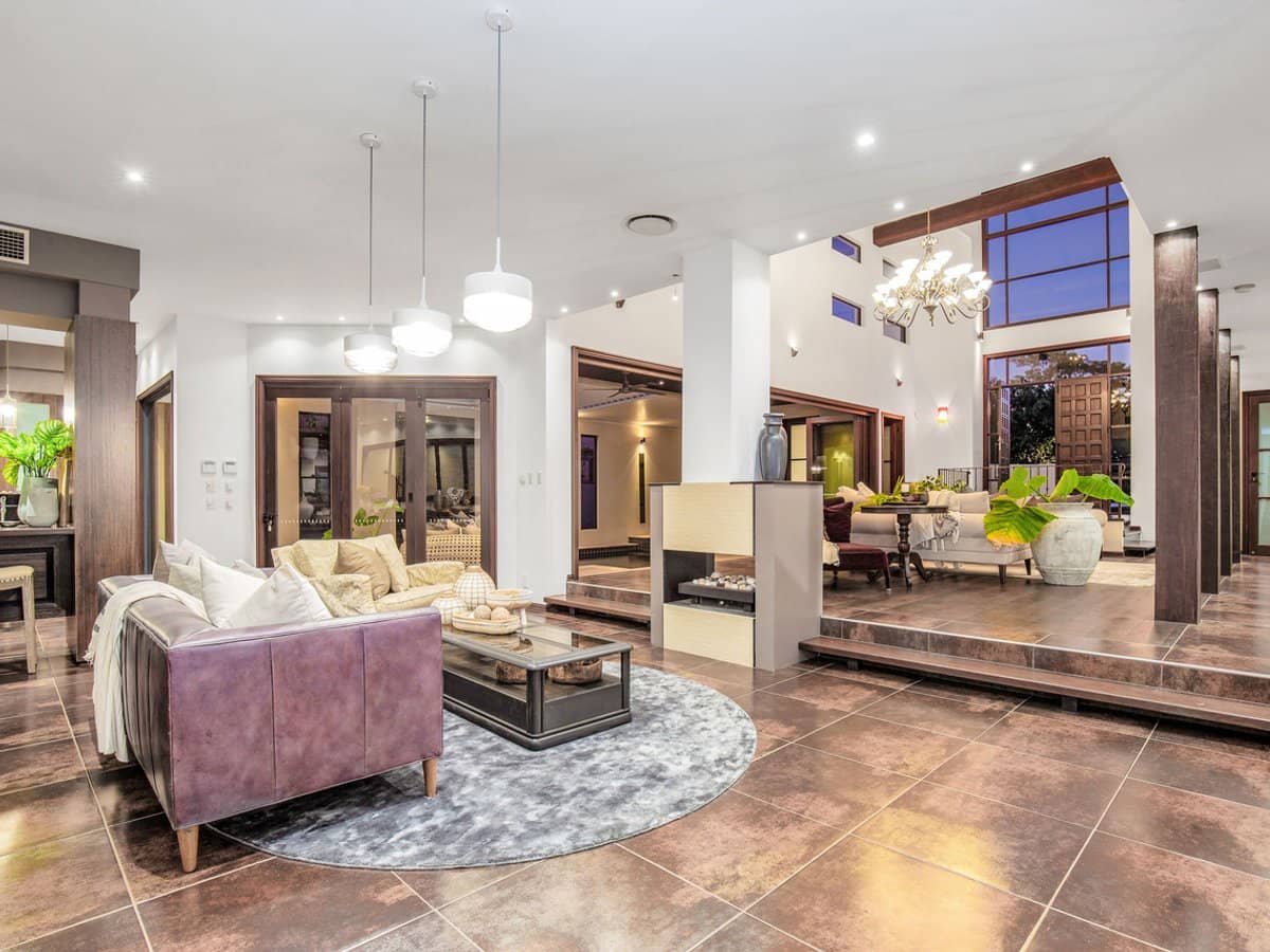 2056 The Circle, Sanctuary Cove - Thumbnail 5