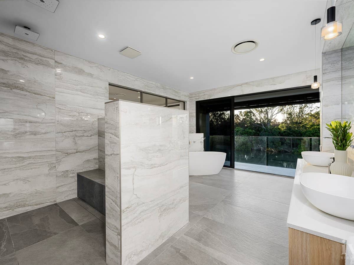 2515 Cressbrook Drive, Hope Island - Thumbnail 16