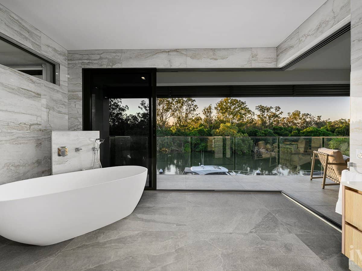 2515 Cressbrook Drive, Hope Island - Thumbnail 17