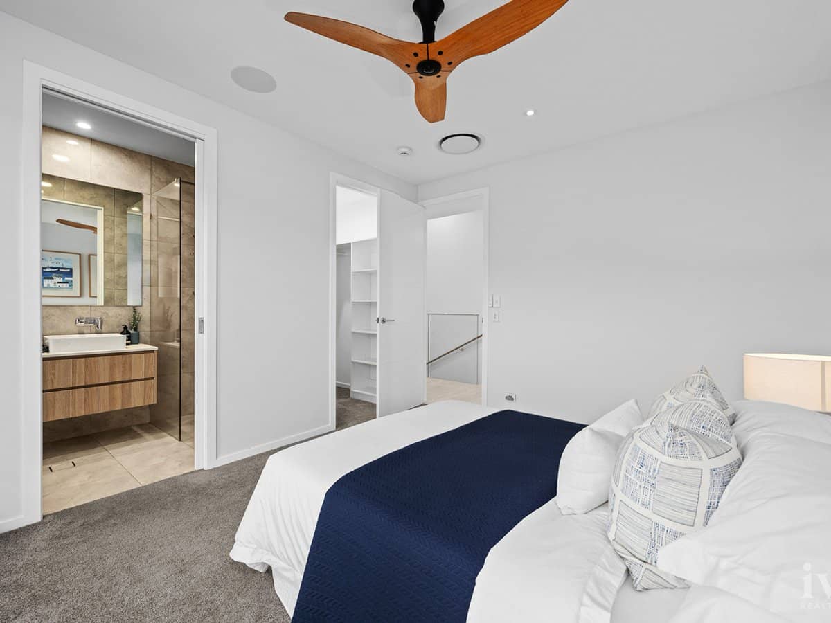 2515 Cressbrook Drive, Hope Island - Thumbnail 25