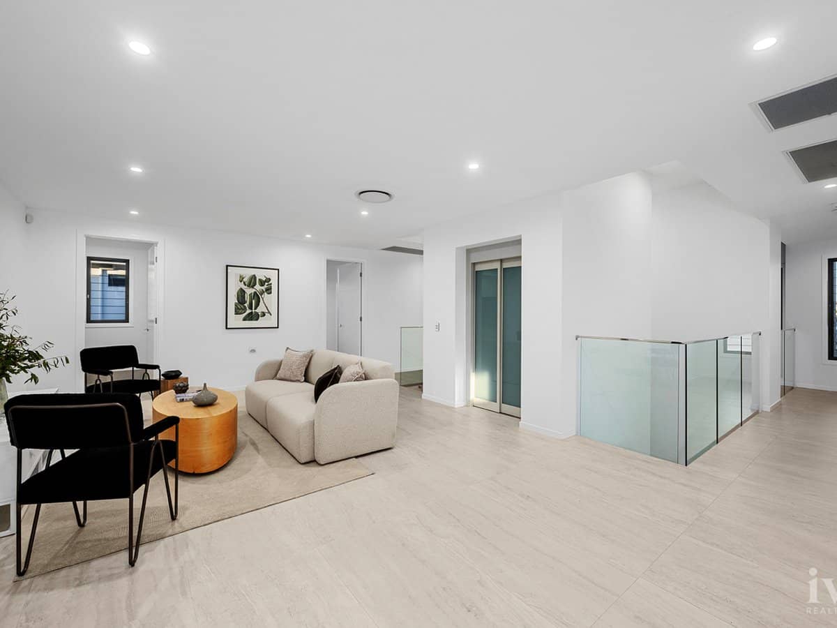 2515 Cressbrook Drive, Hope Island - Thumbnail 29