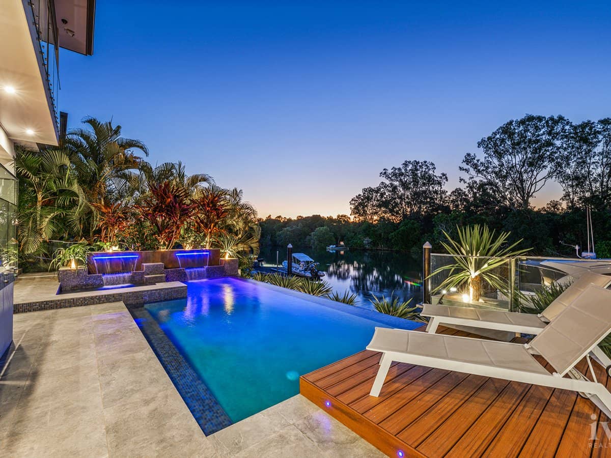 2515 Cressbrook Drive, Hope Island - Thumbnail 33