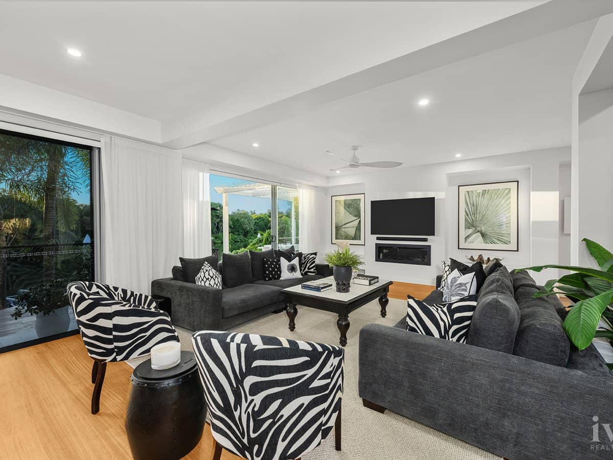 2342 Cressbrook Drive, Hope Island - Thumbnail 15