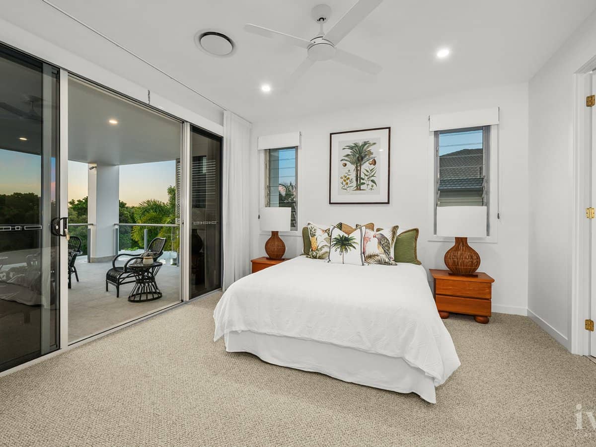 2342 Cressbrook Drive, Hope Island - Thumbnail 28