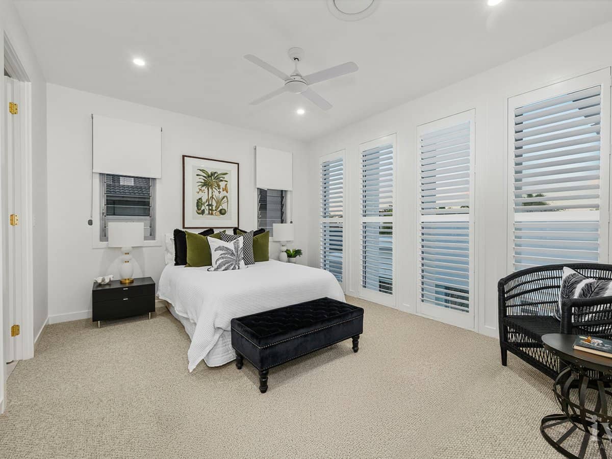 2342 Cressbrook Drive, Hope Island - Thumbnail 31