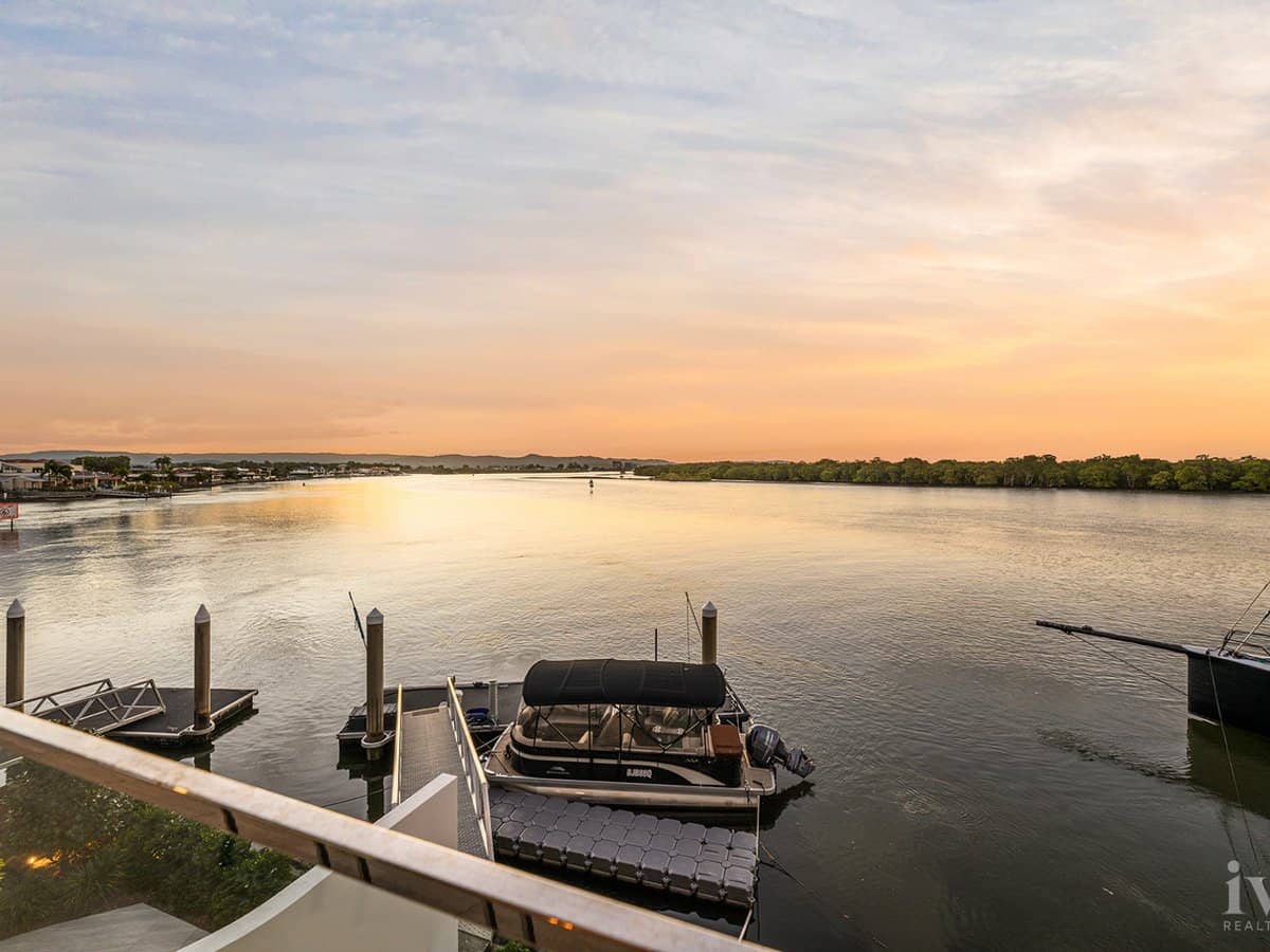 2/4 Paradise Parade, Paradise Point - Thumbnail 10