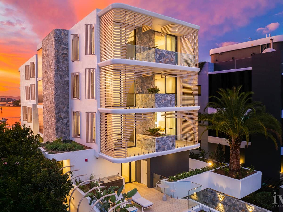 2/4 Paradise Parade, Paradise Point - Thumbnail 22