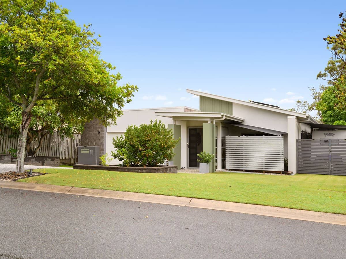 11 Picnic Creek Drive, Coomera - Thumbnail 1