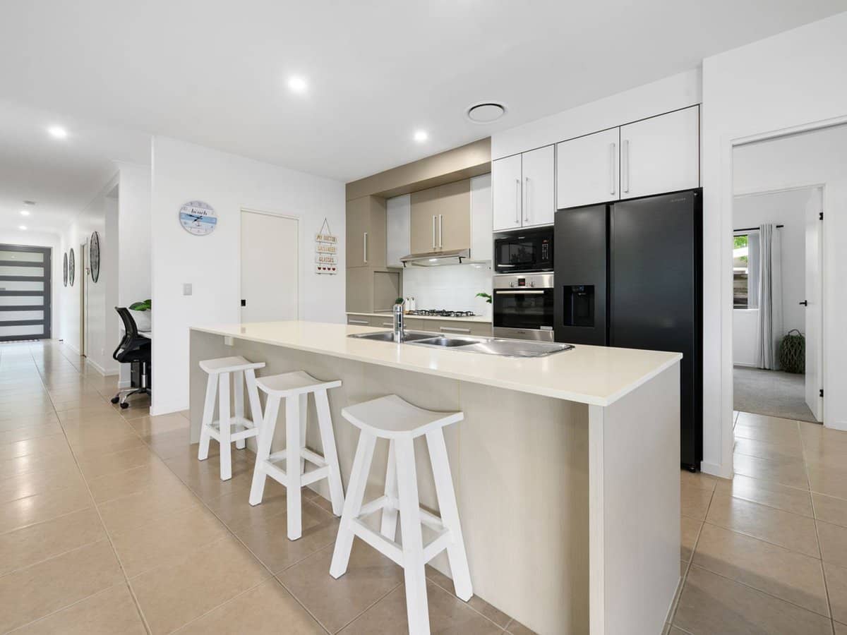 11 Picnic Creek Drive, Coomera - Thumbnail 5