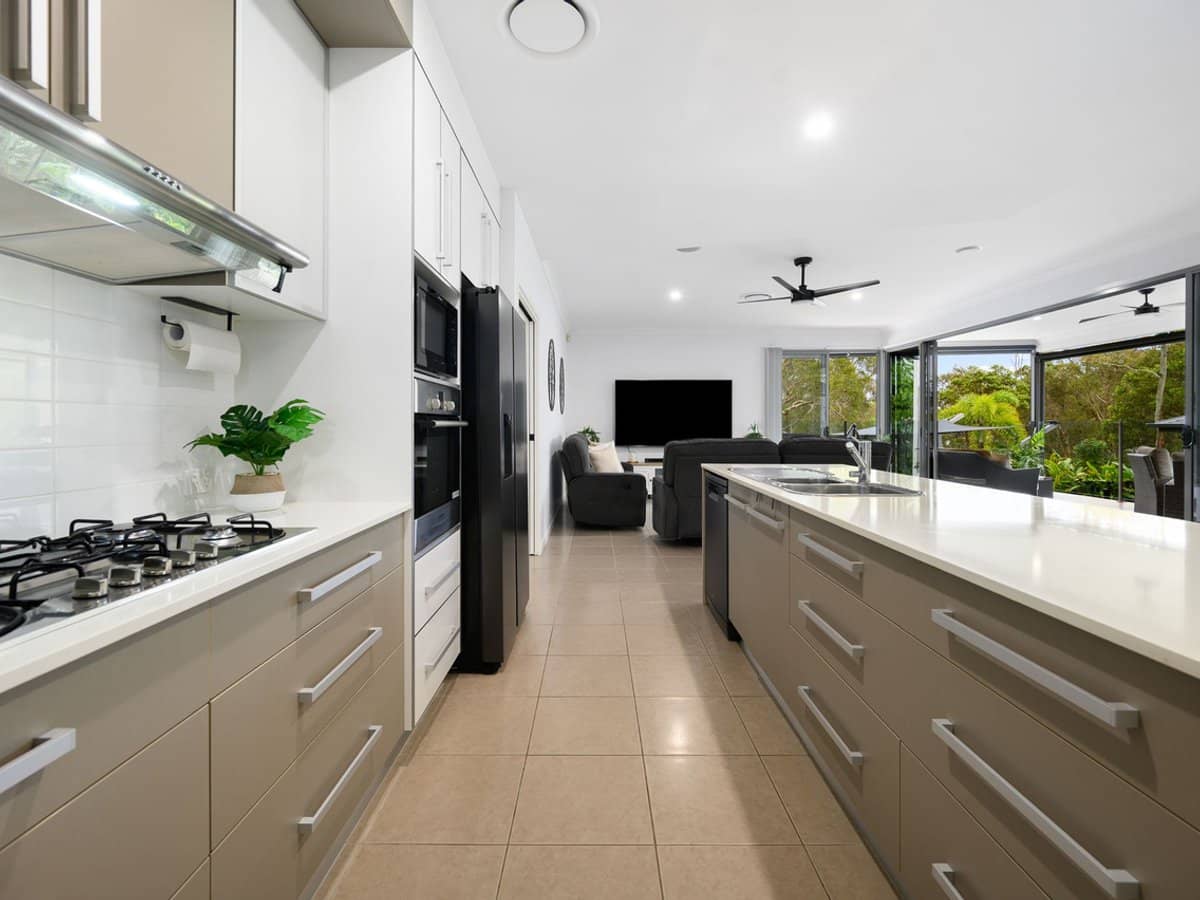 11 Picnic Creek Drive, Coomera - Thumbnail 7