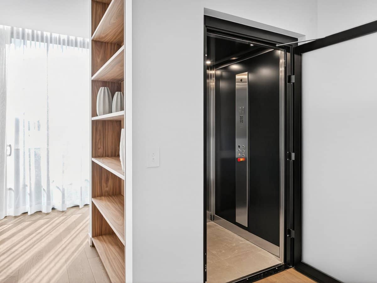 1 Grand Jabiru Way, Sanctuary Cove - Thumbnail 13