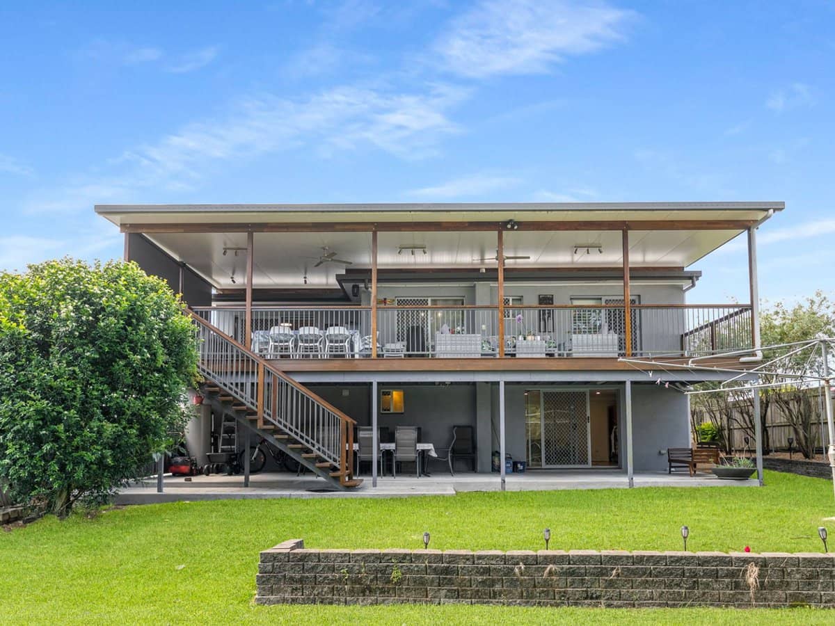 65 Dennis Road, Springwood - Thumbnail 1