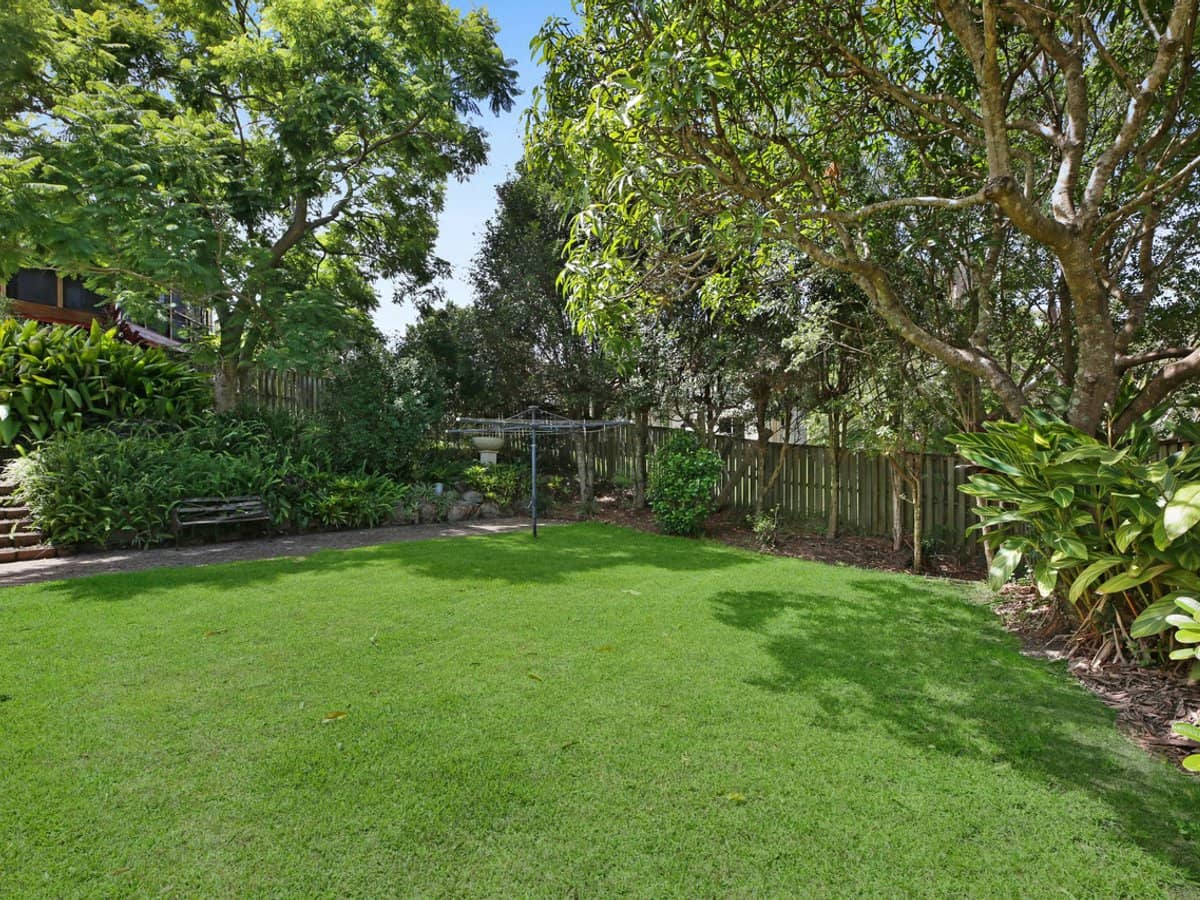 12 Birdie Court, Arundel - Thumbnail 26