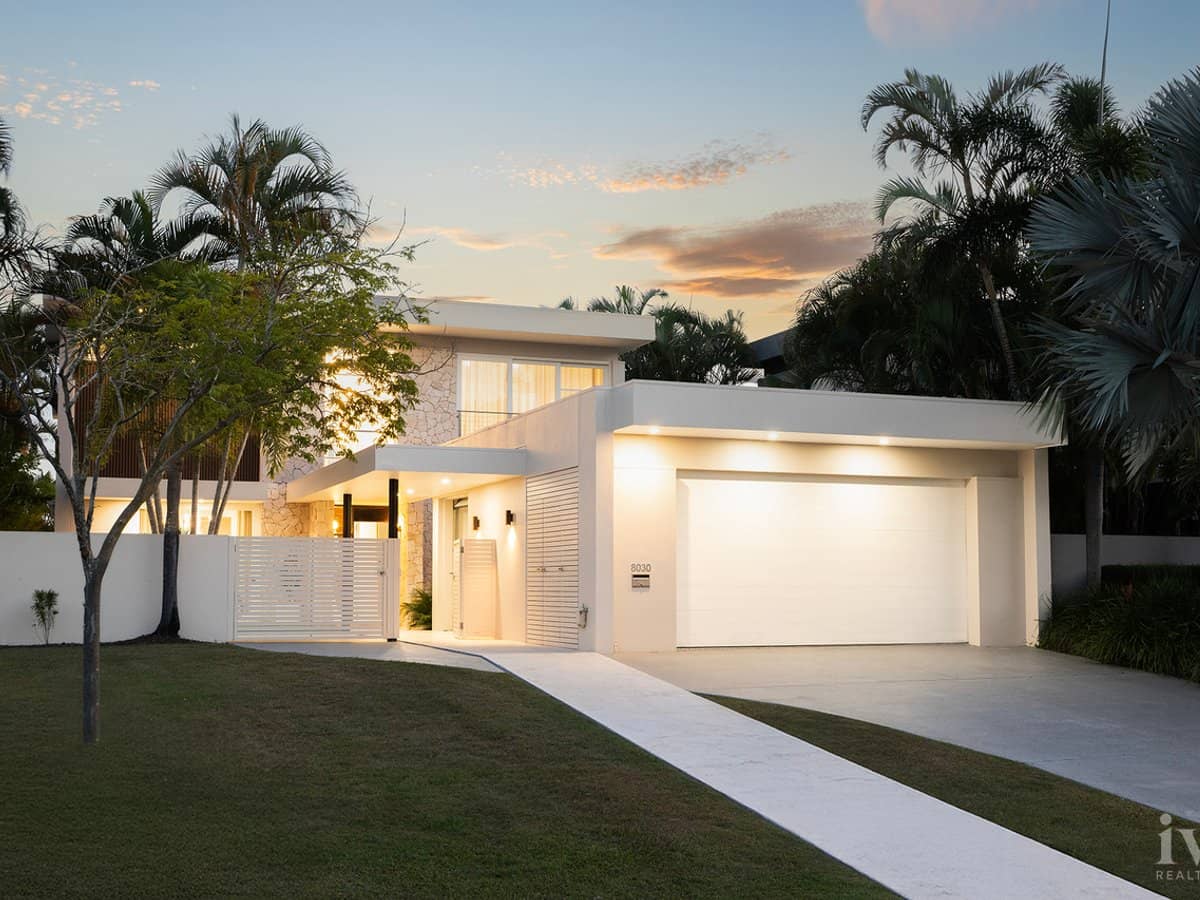 8030 Key Waters, Sanctuary Cove - Thumbnail 1