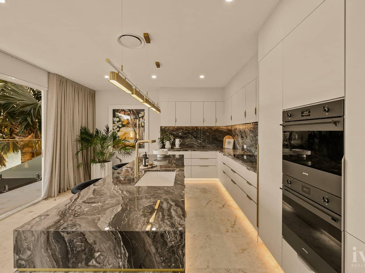 8030 Key Waters, Sanctuary Cove - Thumbnail 8