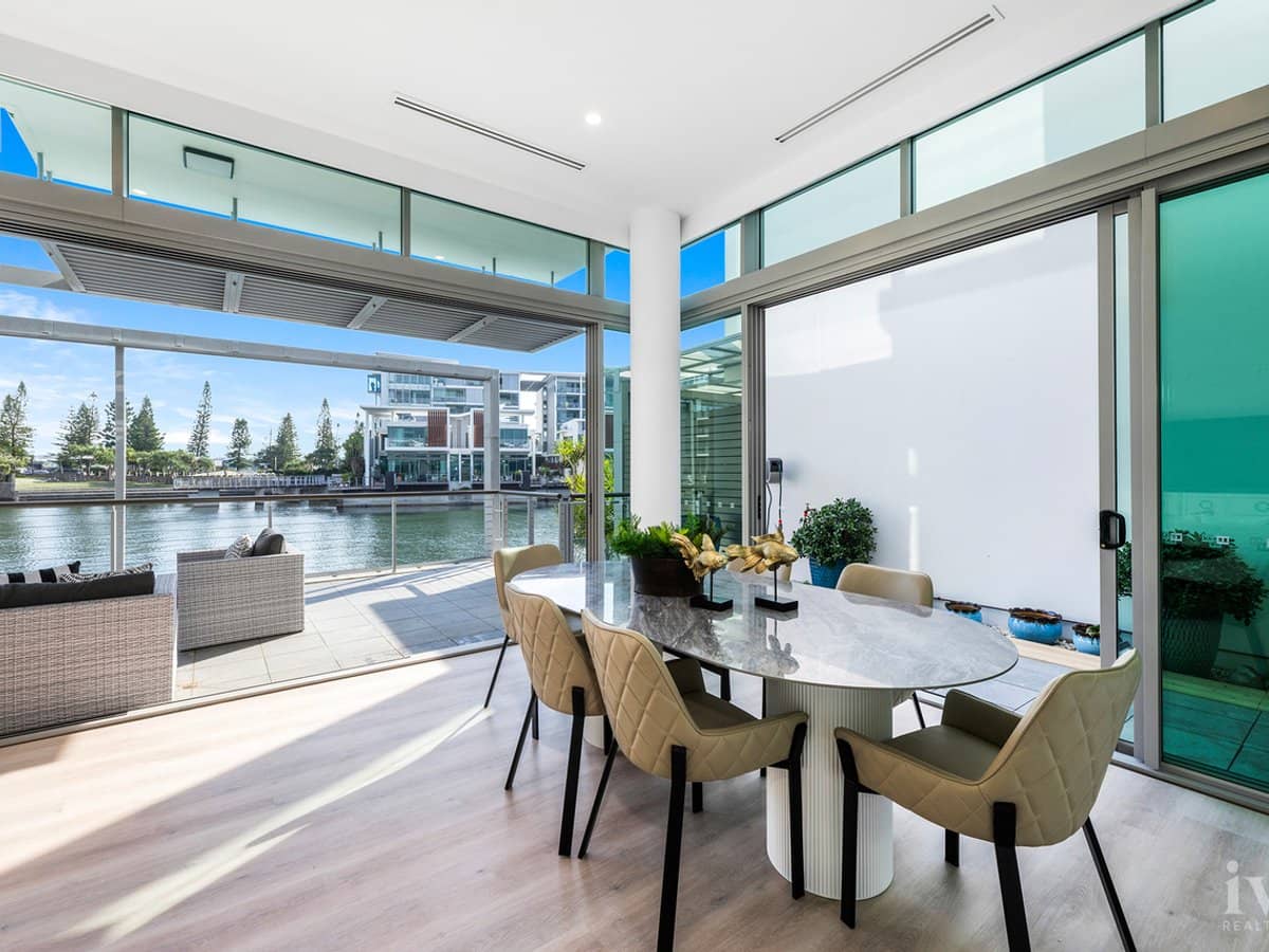 8103/2 Ephraim Island Parade, Paradise Point - Thumbnail 5