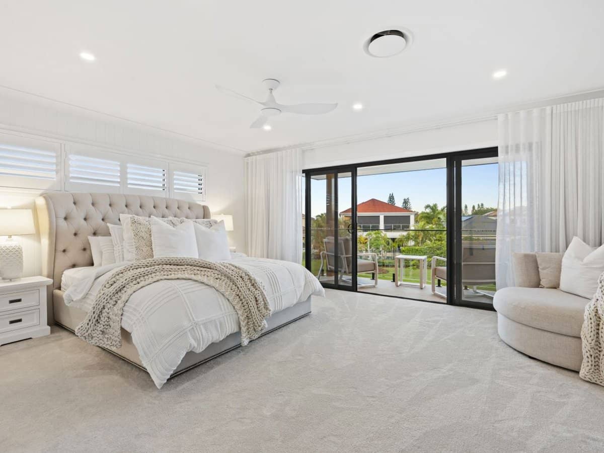 2566 Cressbrook Drive, Hope Island - Thumbnail 13