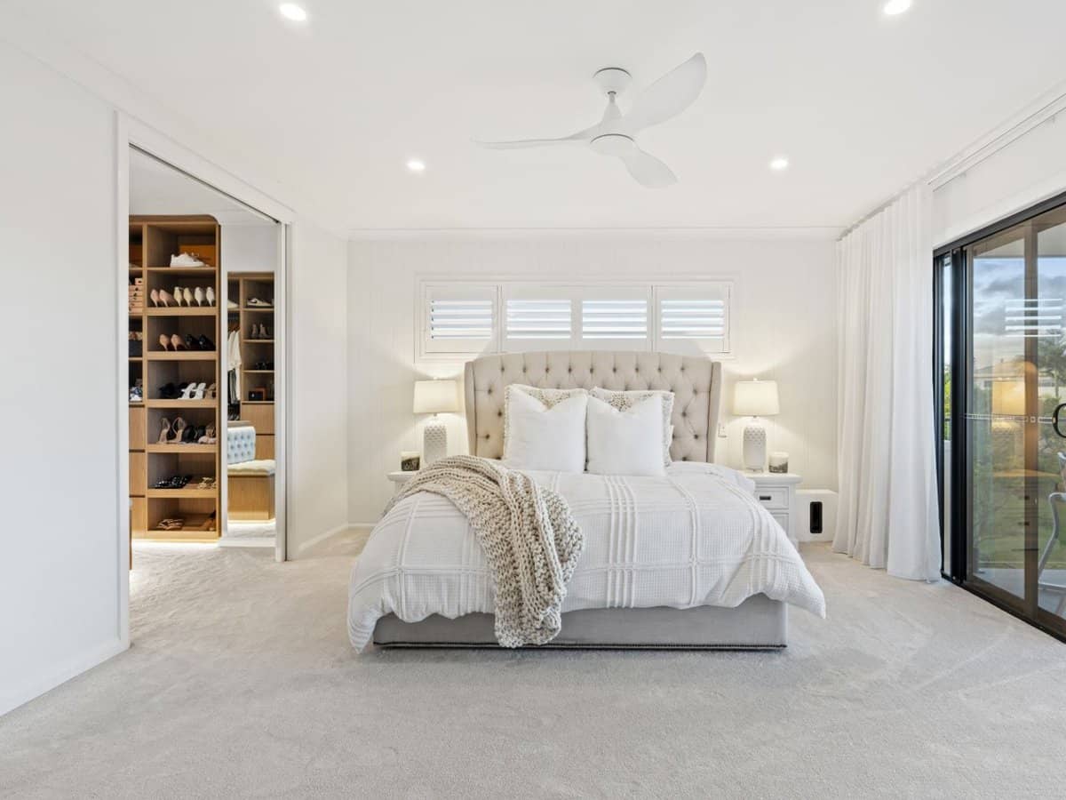 2566 Cressbrook Drive, Hope Island - Thumbnail 14