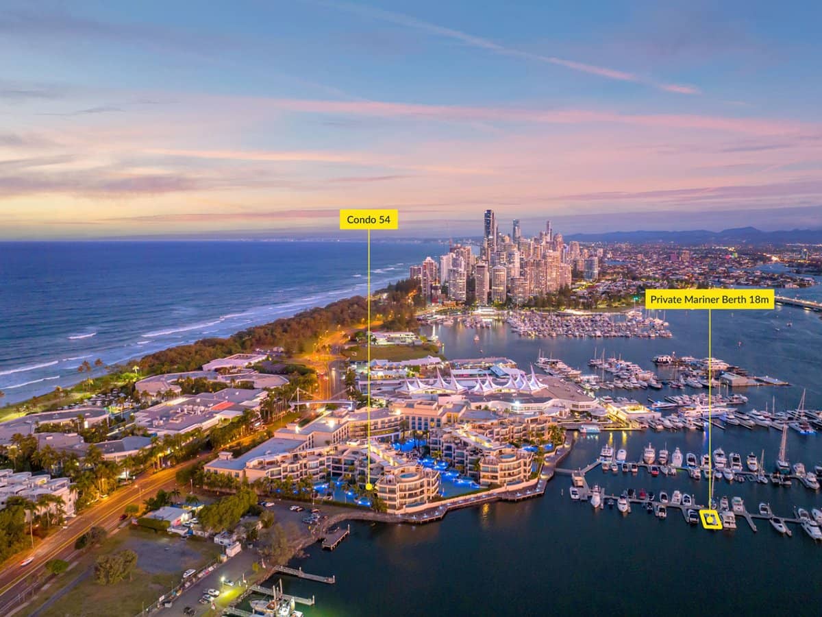 94 Seaworld Drive, Main Beach - Thumbnail 1