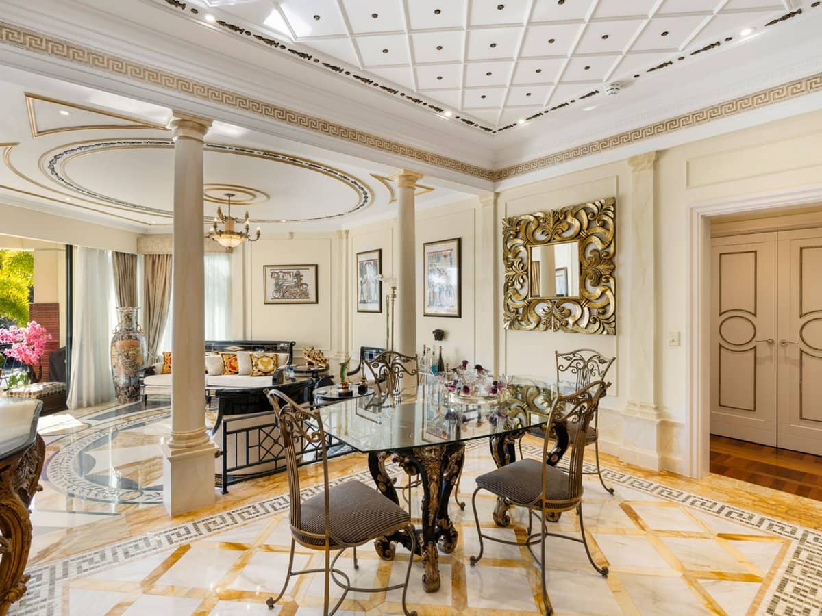 94 Seaworld Drive, Main Beach - Thumbnail 9