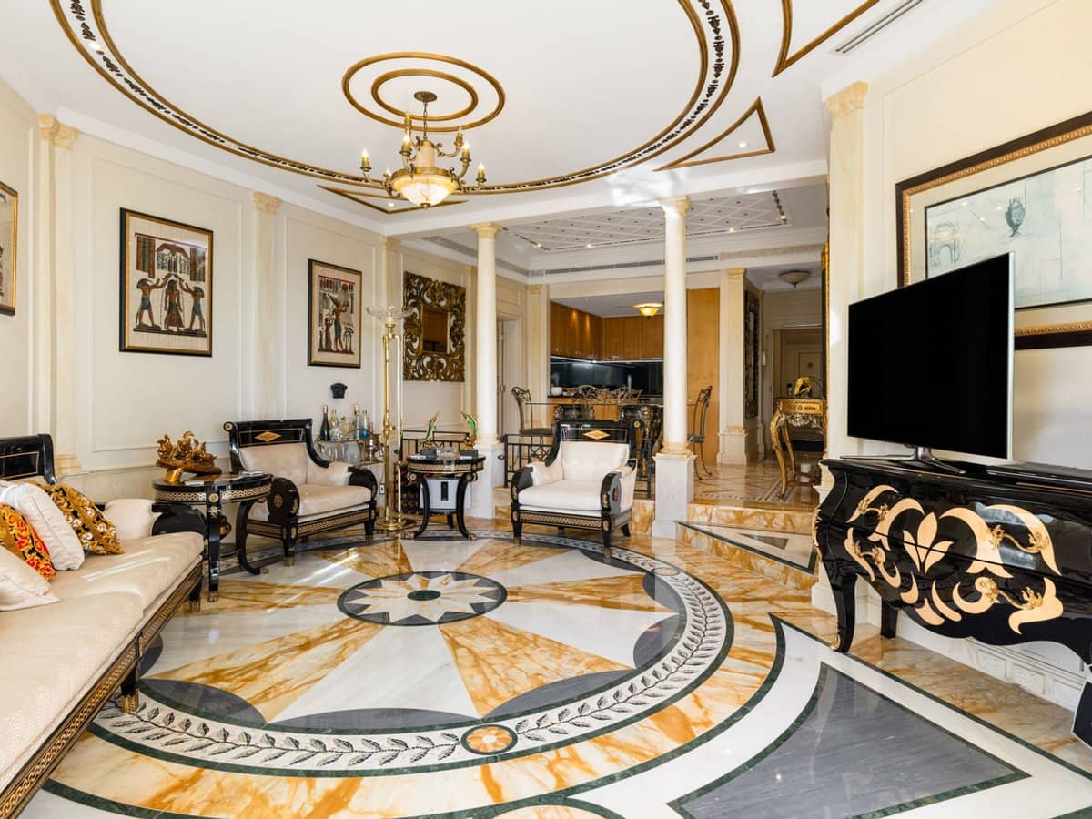 94 Seaworld Drive, Main Beach - Thumbnail 11