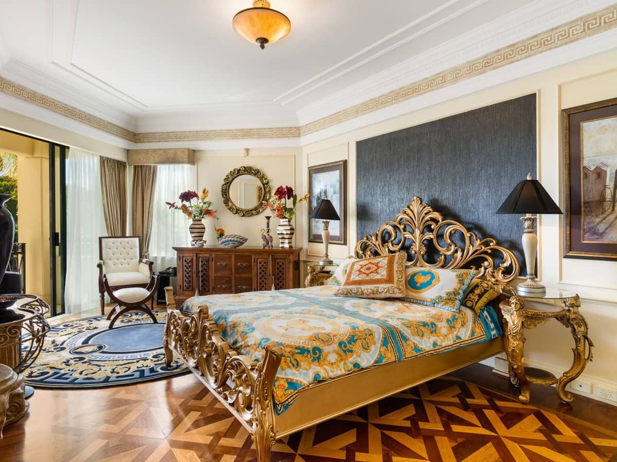 94 Seaworld Drive, Main Beach - Thumbnail 16