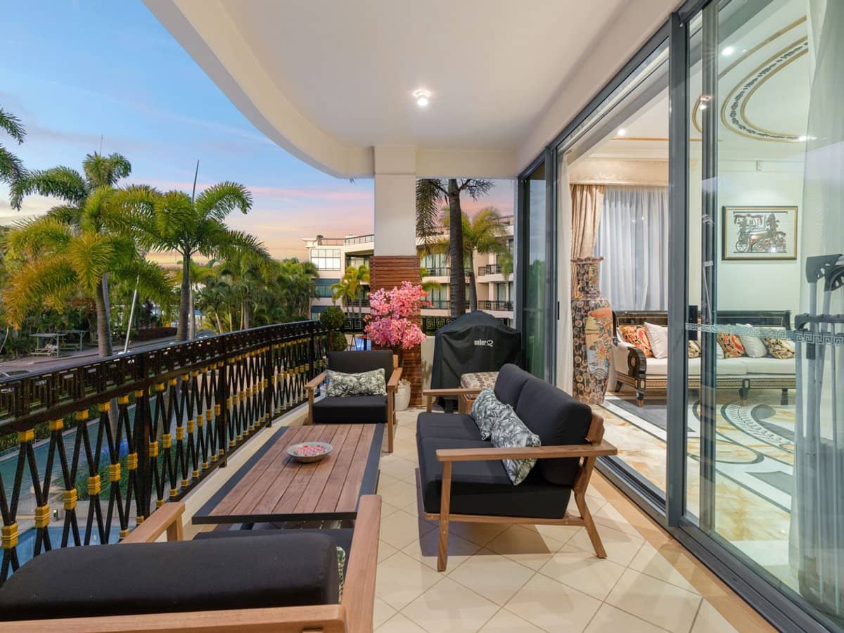 94 Seaworld Drive, Main Beach - Thumbnail 21