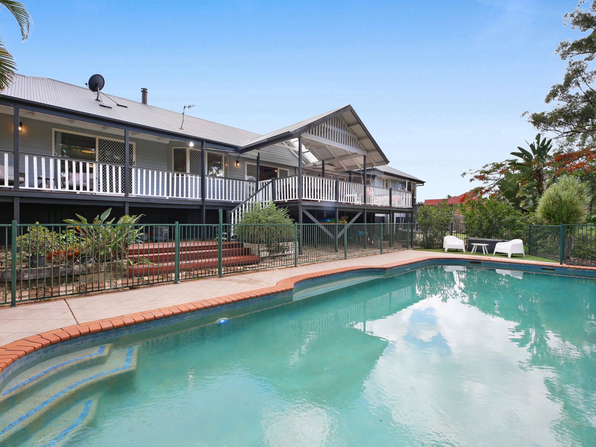 28 Sehmish Court, BONOGIN - Thumbnail 2