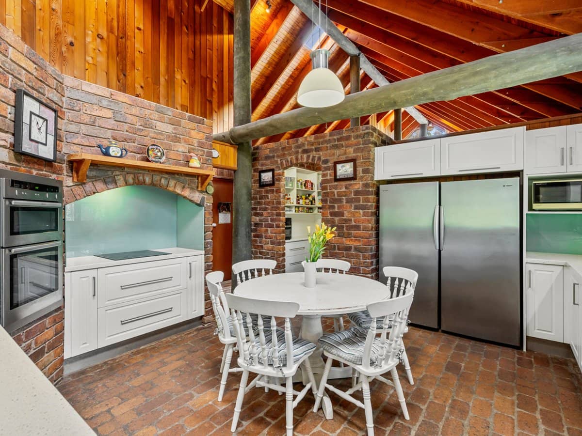 32 Tangara Road, Advancetown - Thumbnail 10