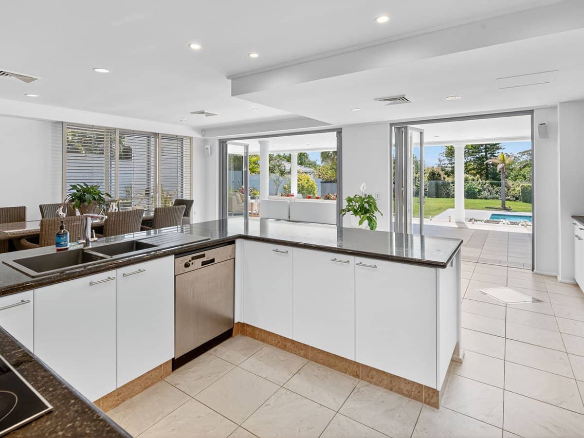 6271 Ferny Lane, Sanctuary Cove - Thumbnail 10