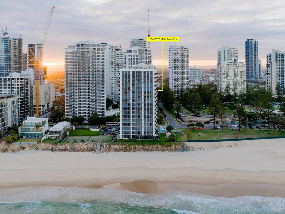 3575 Main Beach Parade, Main Beach - Thumbnail 1
