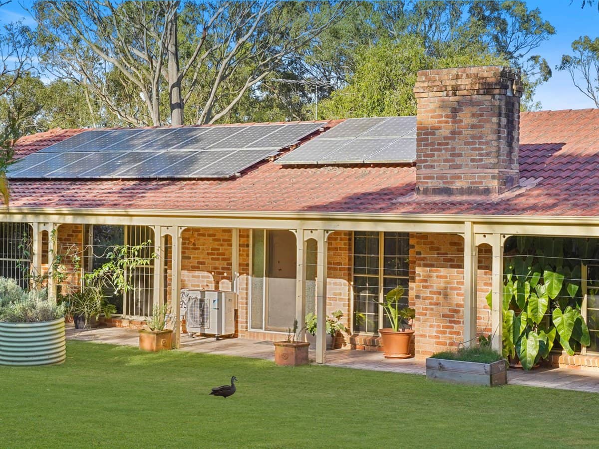 75 Kloske Road, Burbank - Thumbnail 2