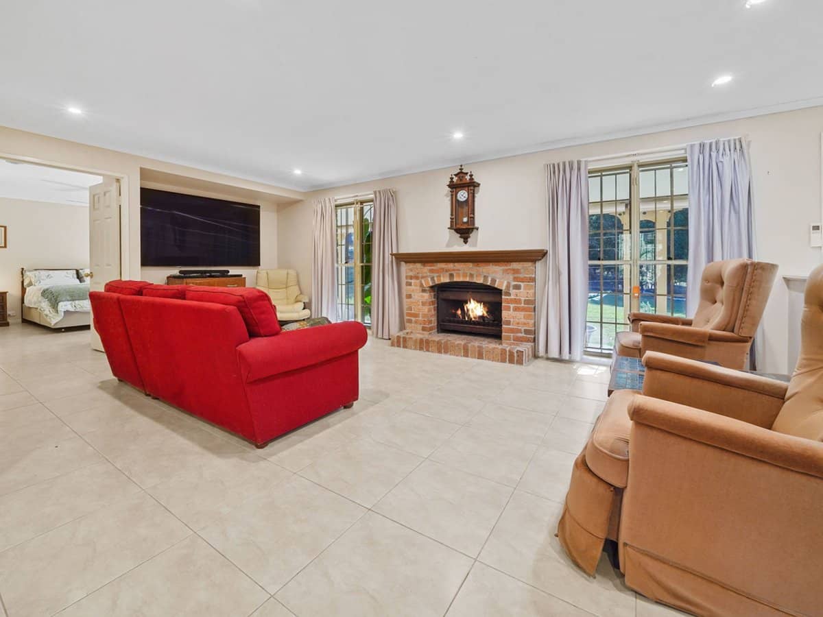 75 Kloske Road, Burbank - Thumbnail 15