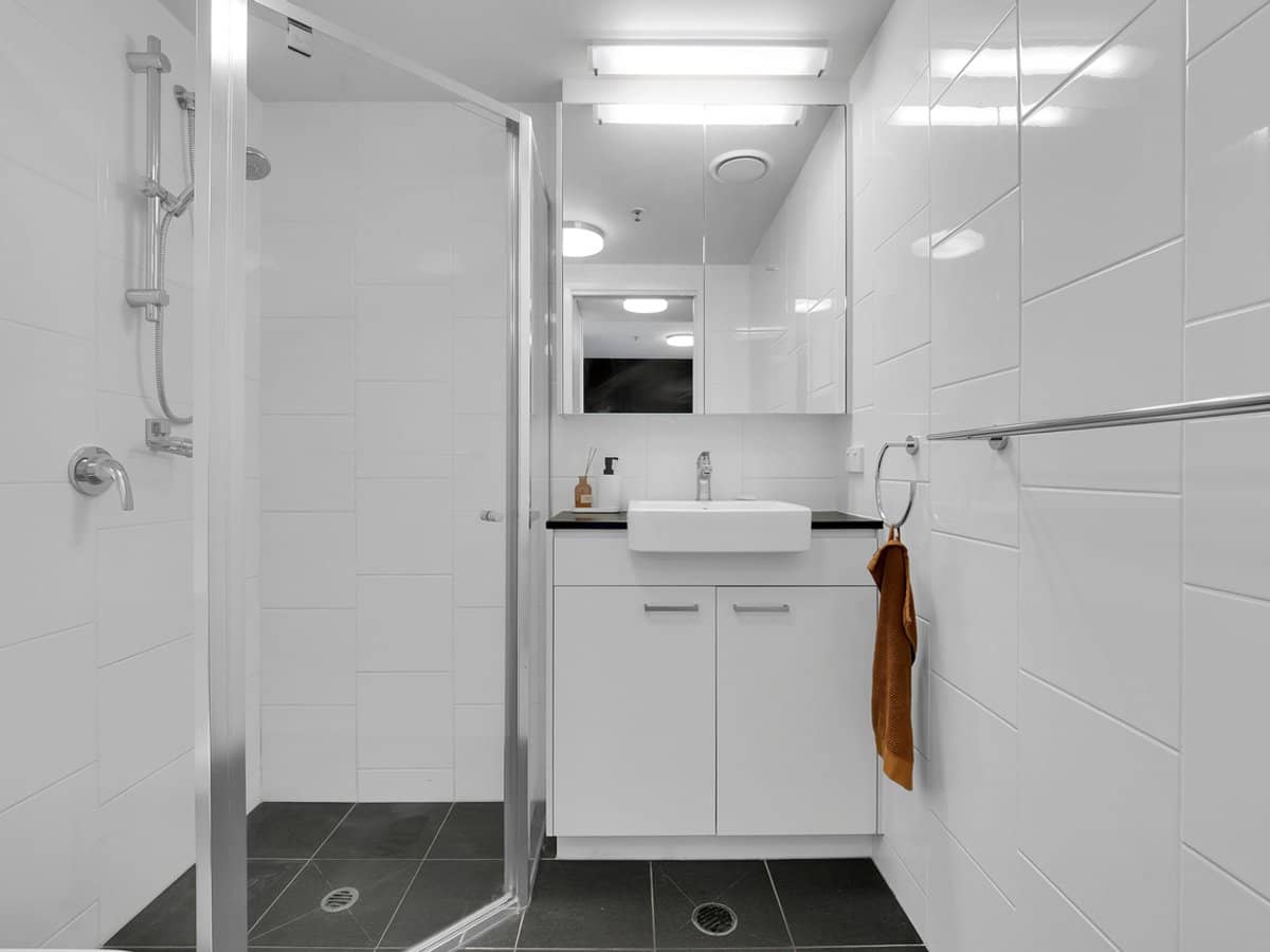 18 Thorn Street, Kangaroo Point - Thumbnail 11