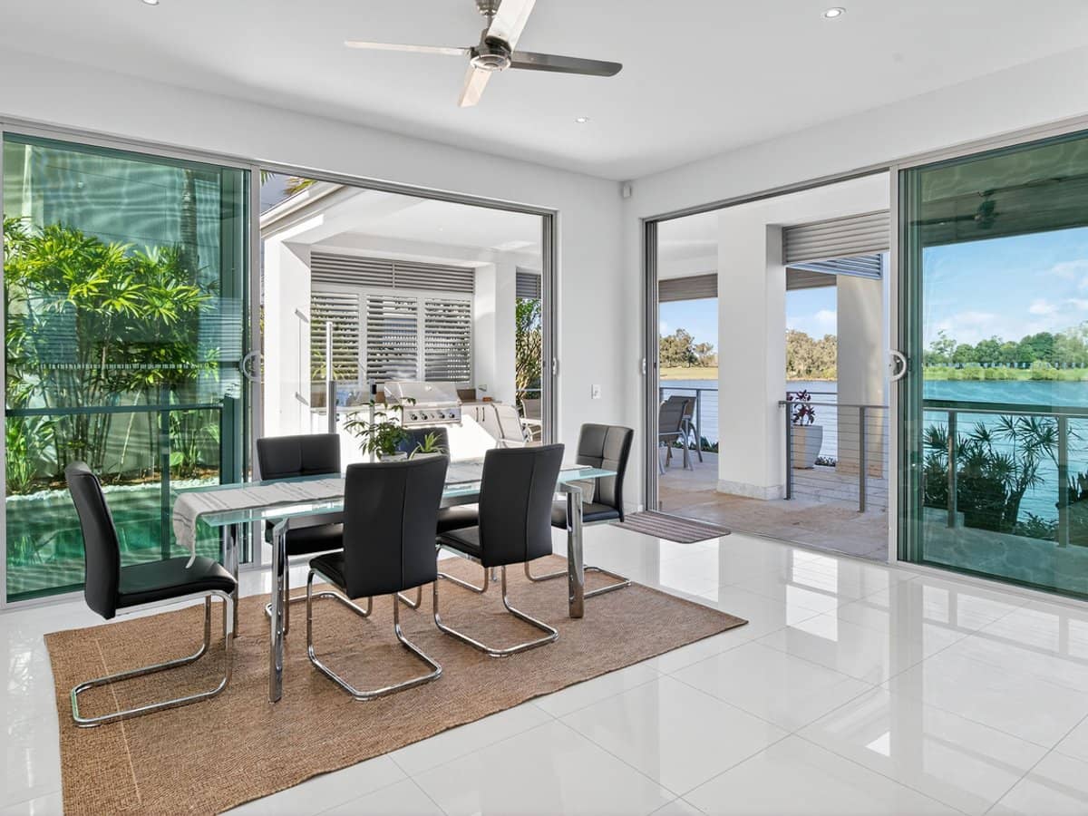 6078 Lugano Drive, Hope Island - Thumbnail 8