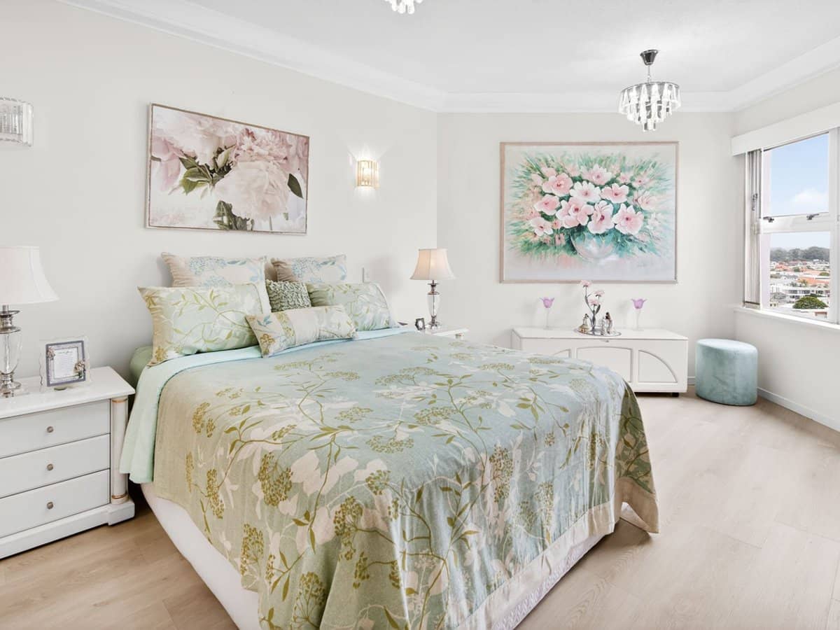 12 Commodore Drive, SURFERS PARADISE - Thumbnail 16