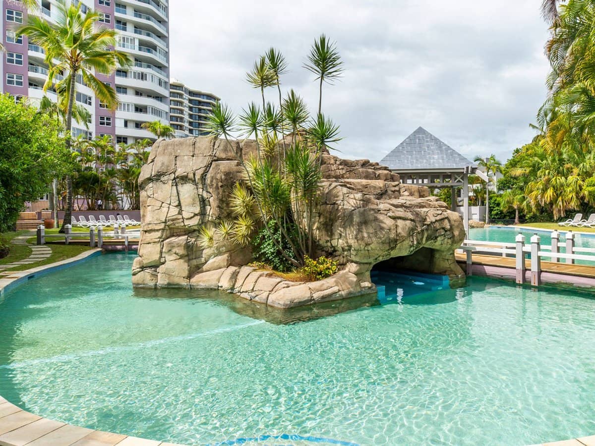 12 Commodore Drive, SURFERS PARADISE - Thumbnail 23