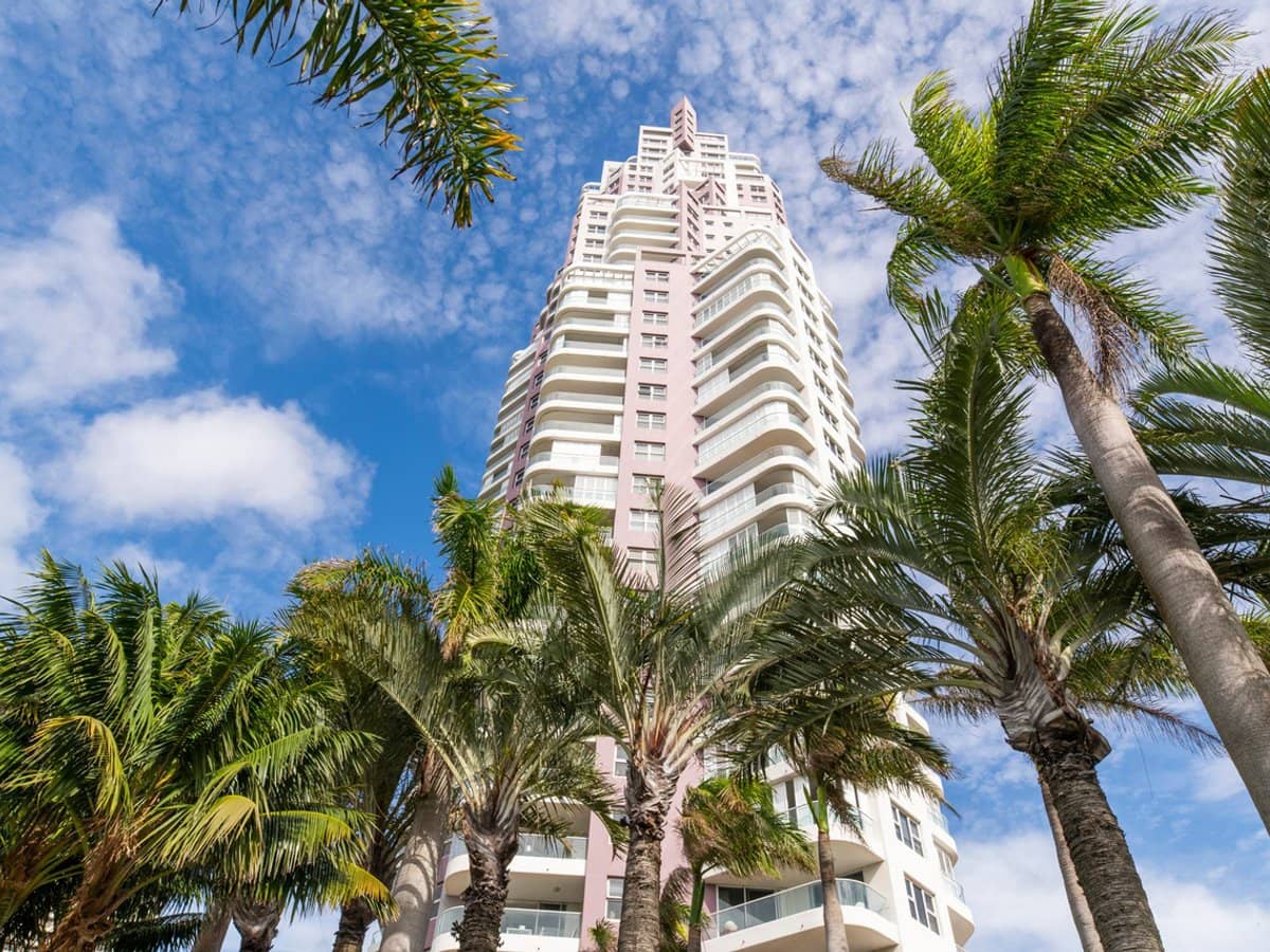 12 Commodore Drive, SURFERS PARADISE - Thumbnail 24