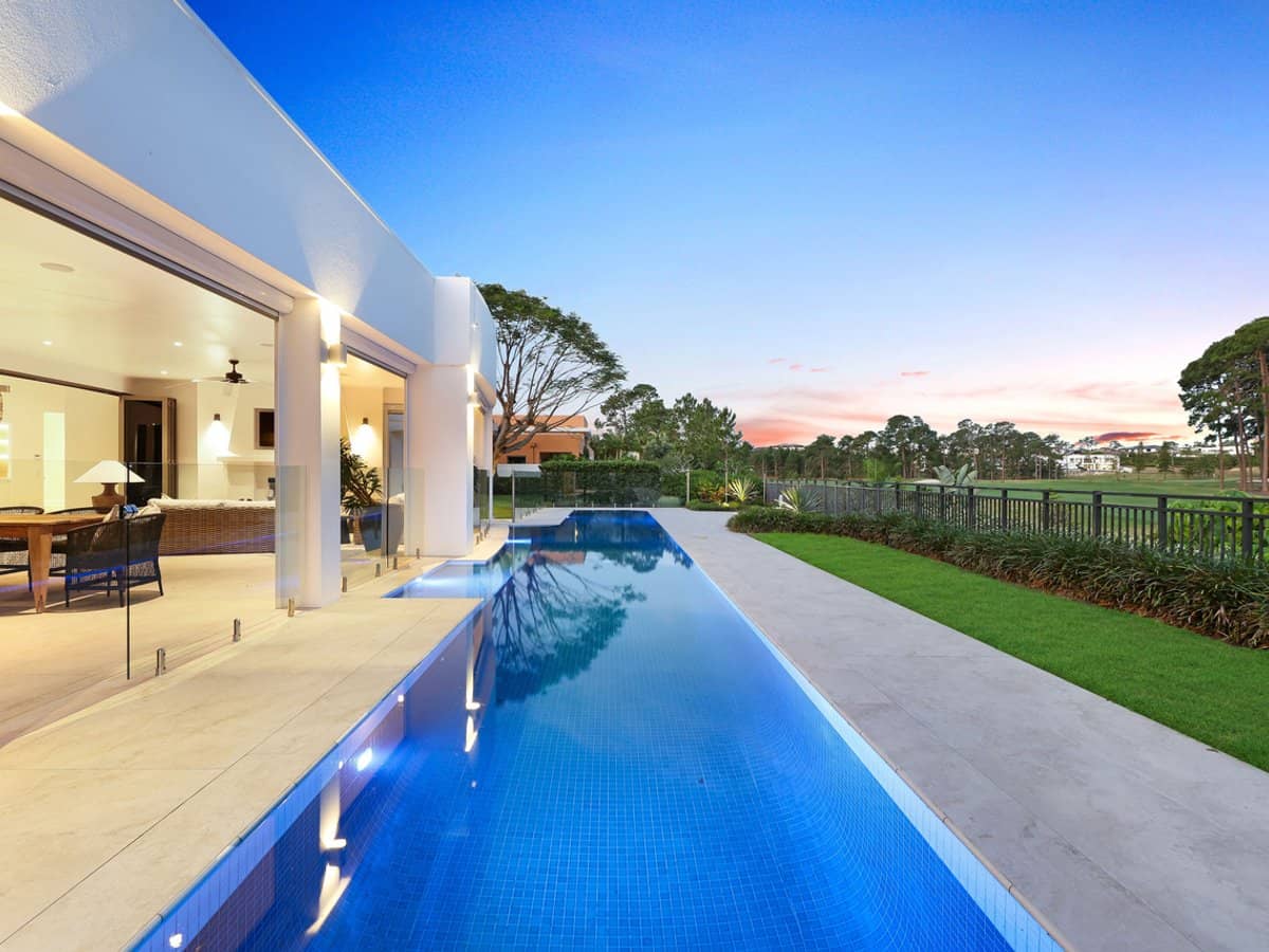 2228 Arnold Palmer Drive, Sanctuary Cove - Thumbnail 4