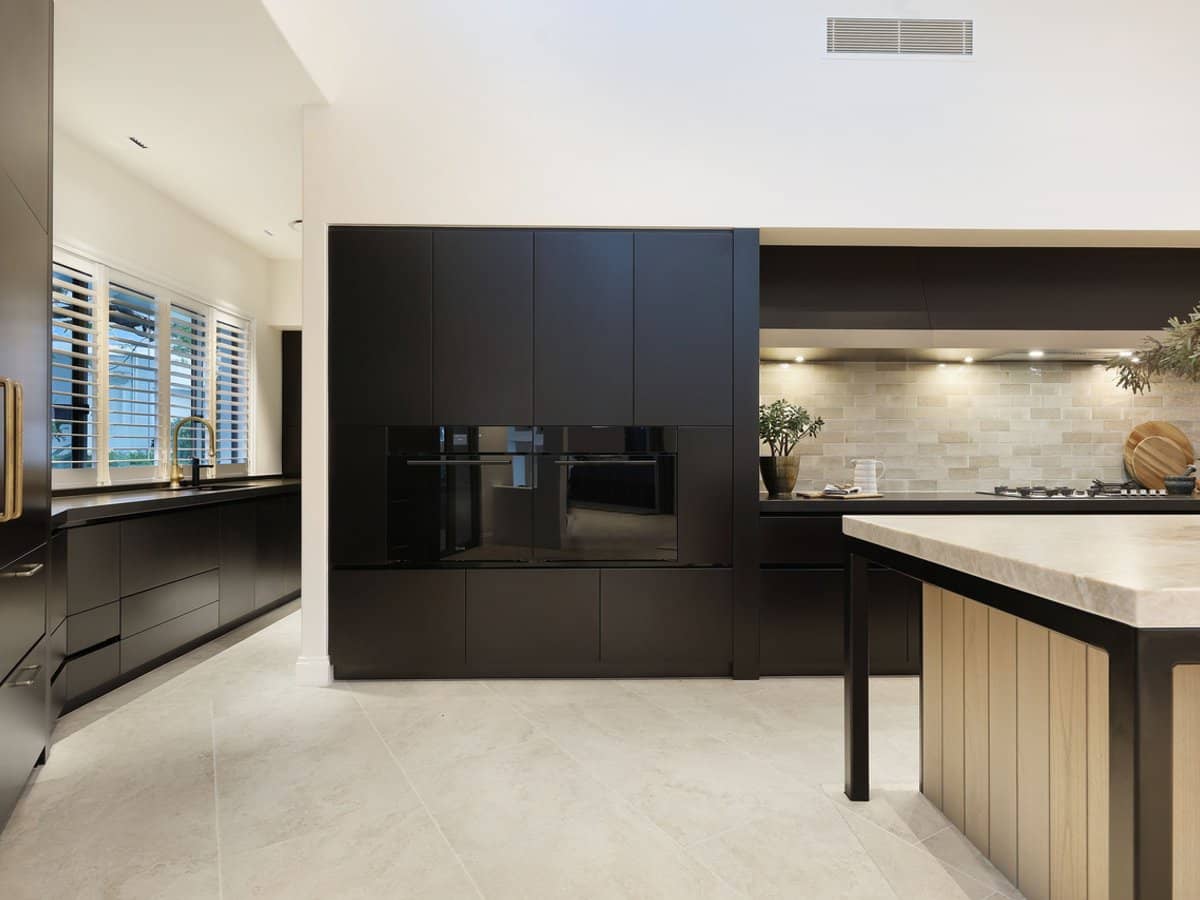 2228 Arnold Palmer Drive, Sanctuary Cove - Thumbnail 10