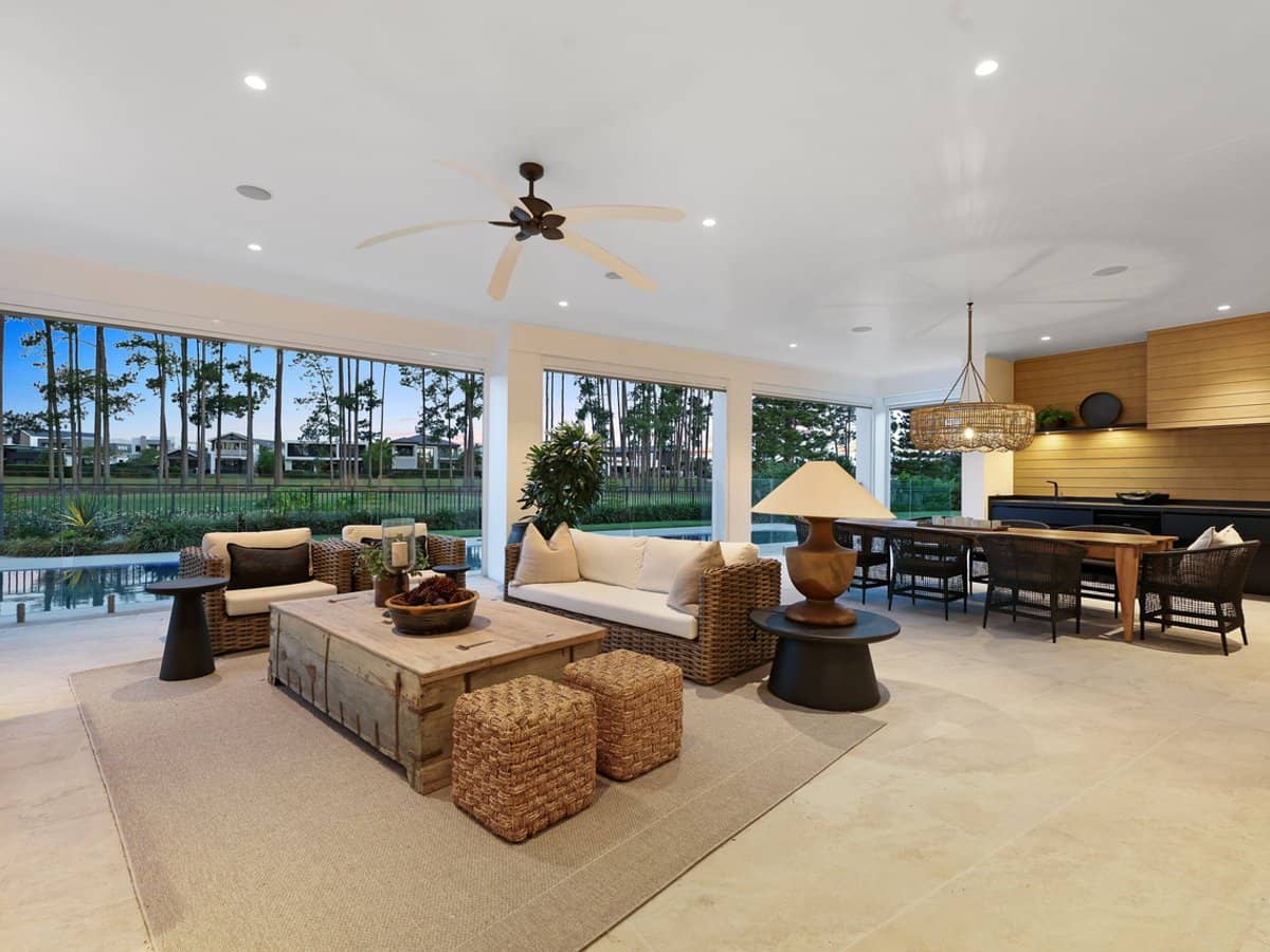 2228 Arnold Palmer Drive, Sanctuary Cove - Thumbnail 4